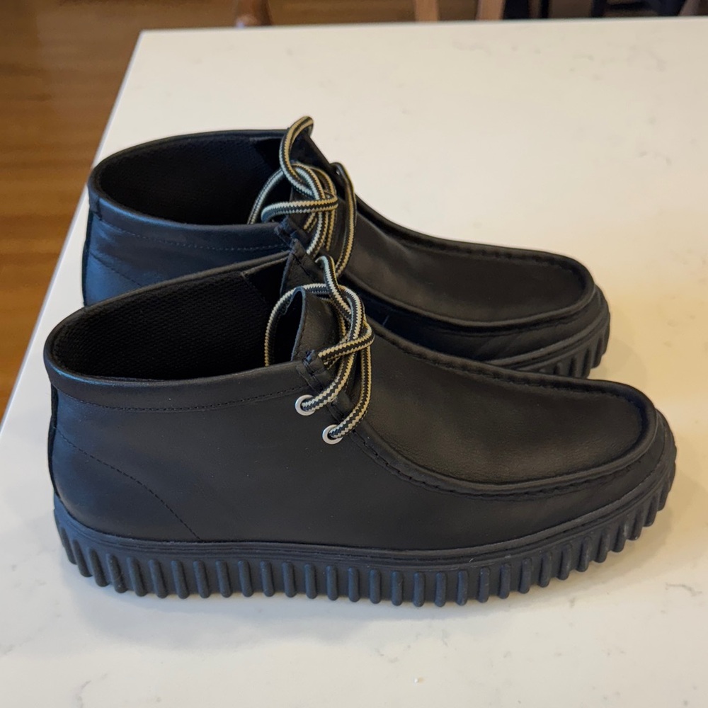 Clarks Black Chukka Boots for Men